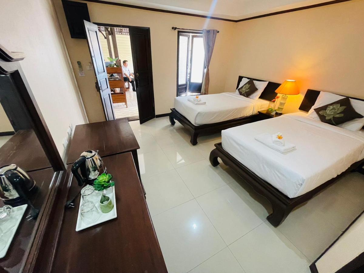 Na Thapae Chiangmai Hotel Chiang Mai Dış mekan fotoğraf