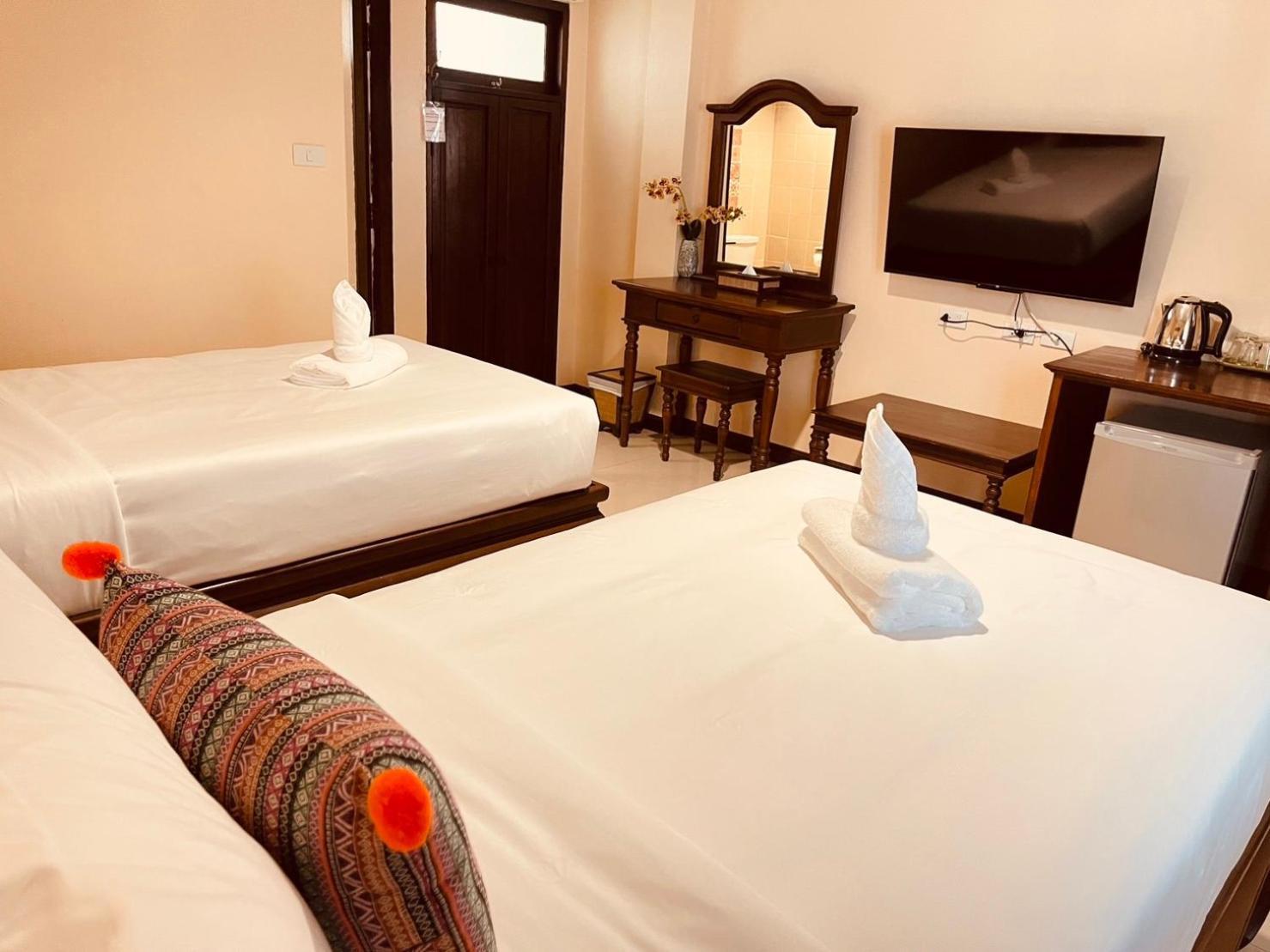 Na Thapae Chiangmai Hotel Chiang Mai Dış mekan fotoğraf