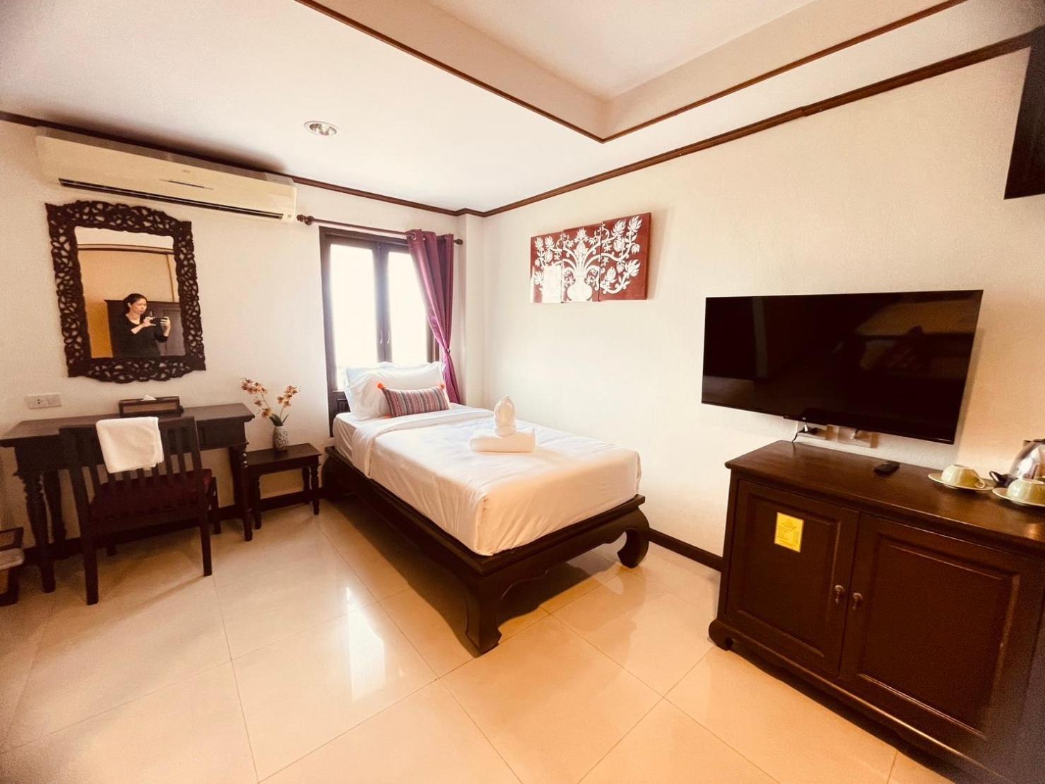 Na Thapae Chiangmai Hotel Chiang Mai Dış mekan fotoğraf