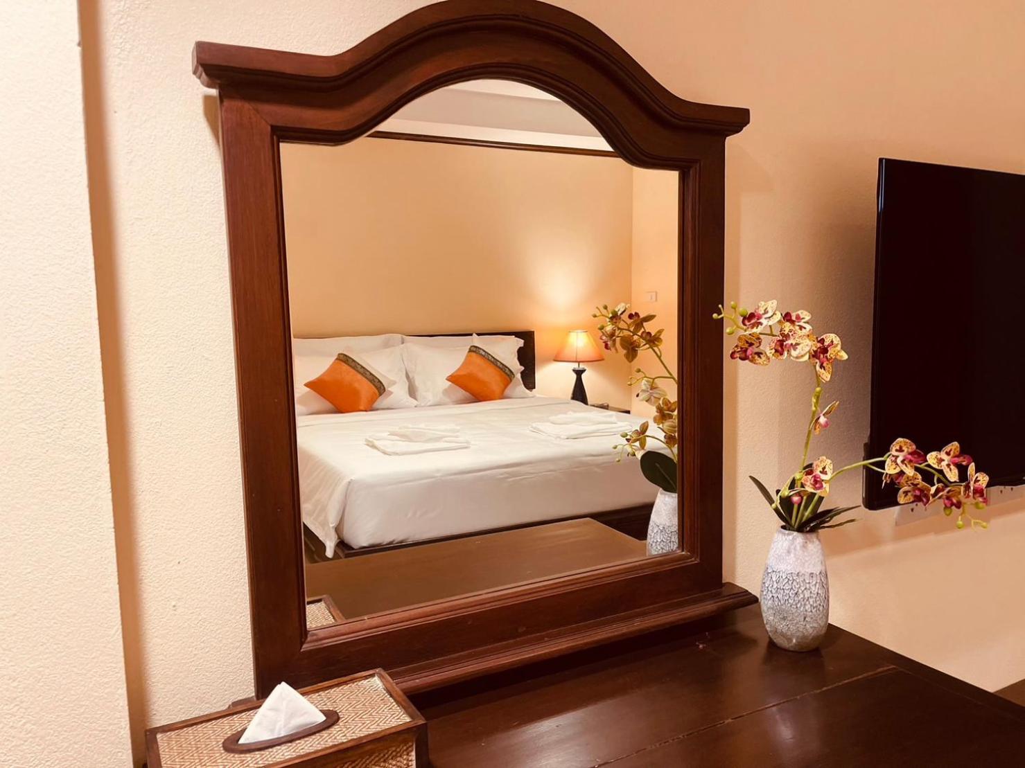 Na Thapae Chiangmai Hotel Chiang Mai Dış mekan fotoğraf