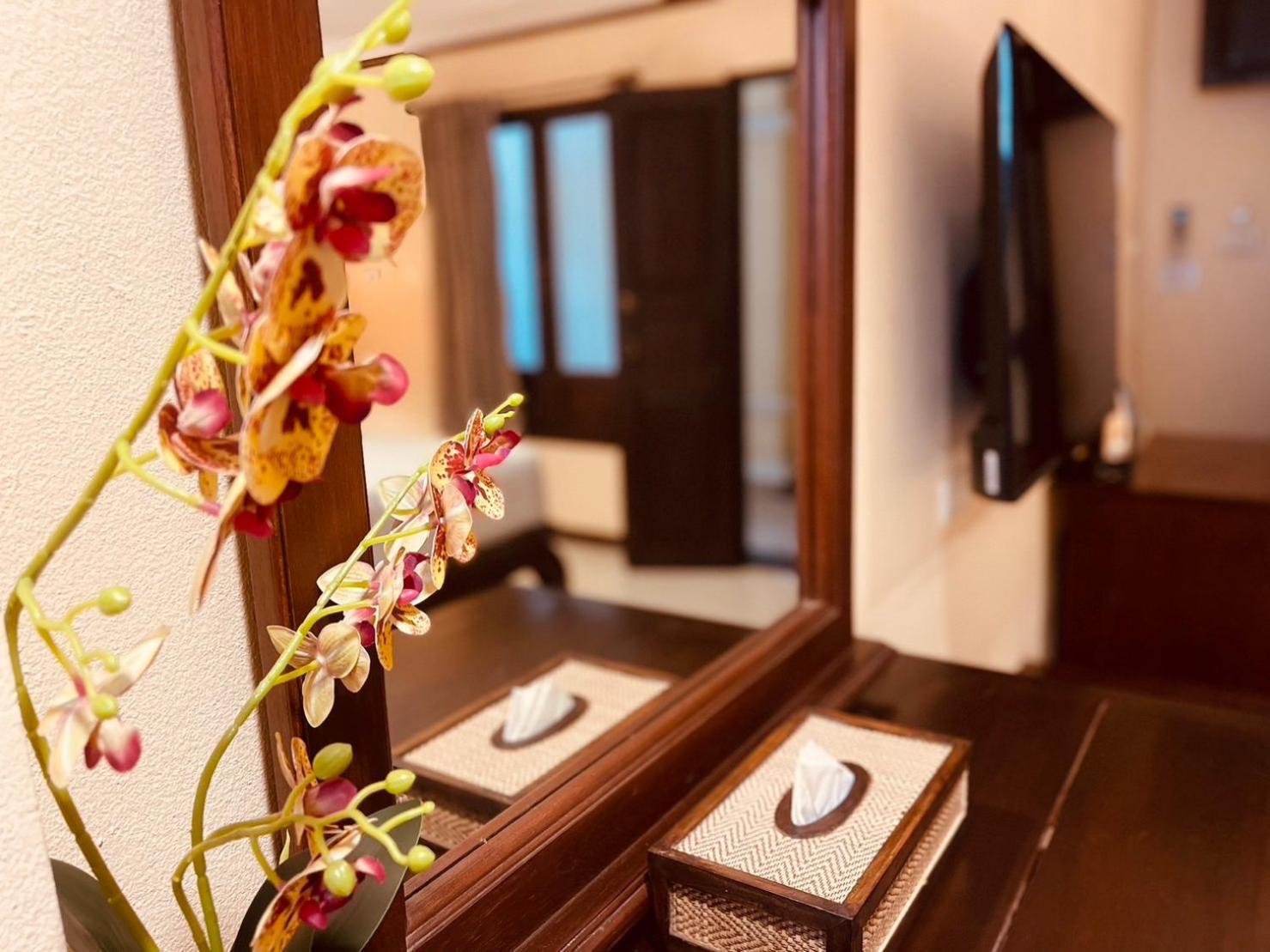 Na Thapae Chiangmai Hotel Chiang Mai Dış mekan fotoğraf